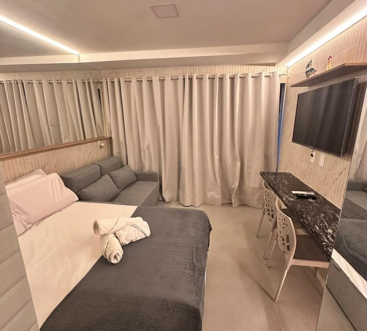 Flat Novinho Em Porto De Galinhas Com Vista Para O Mar, Prox Ao Centro E A 1 Min Da Praia